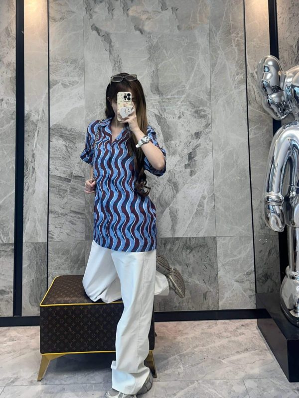 Gucci Waves Print Fabric Bowling Shirt-  light blue