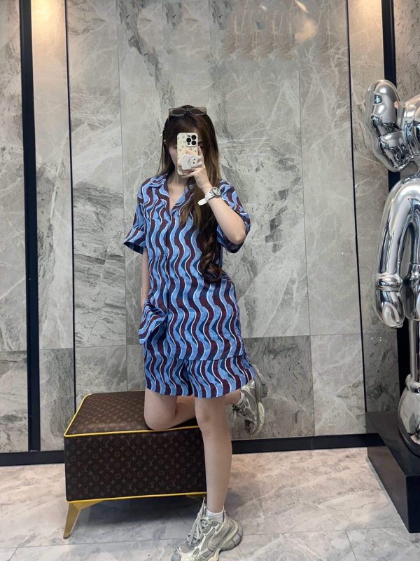 Gucci Wavy Stripe GG Cotton Shorts- Light blue