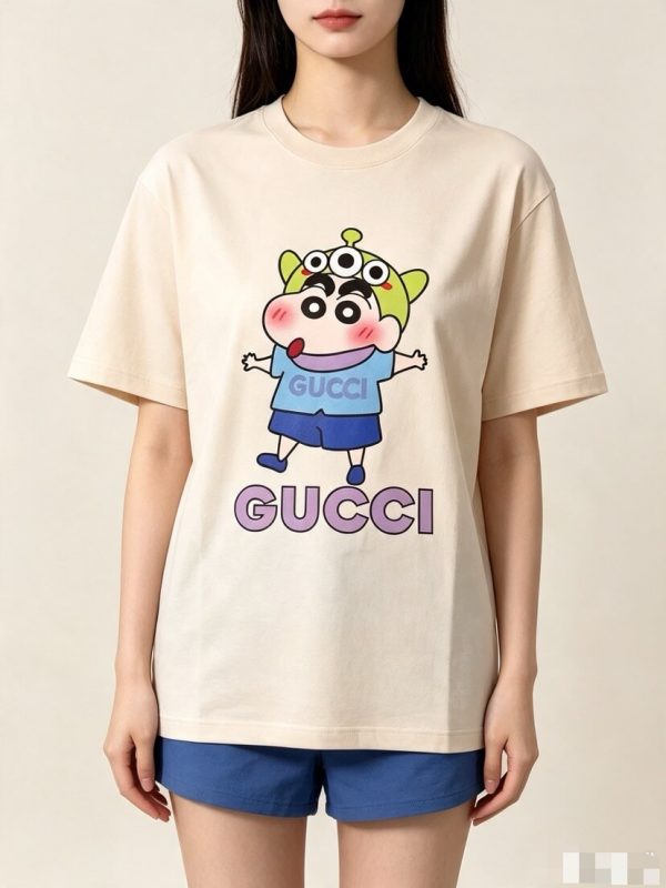 Gucci x Crayon Shin-chan Graphic T-shirt- Cream