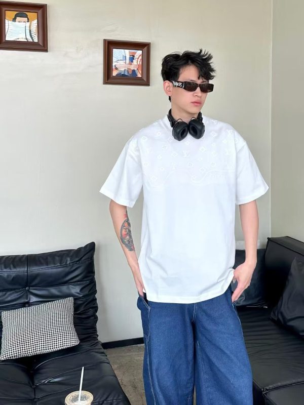 Louis Vuitton Embossed LV T-Shirt- Optic White