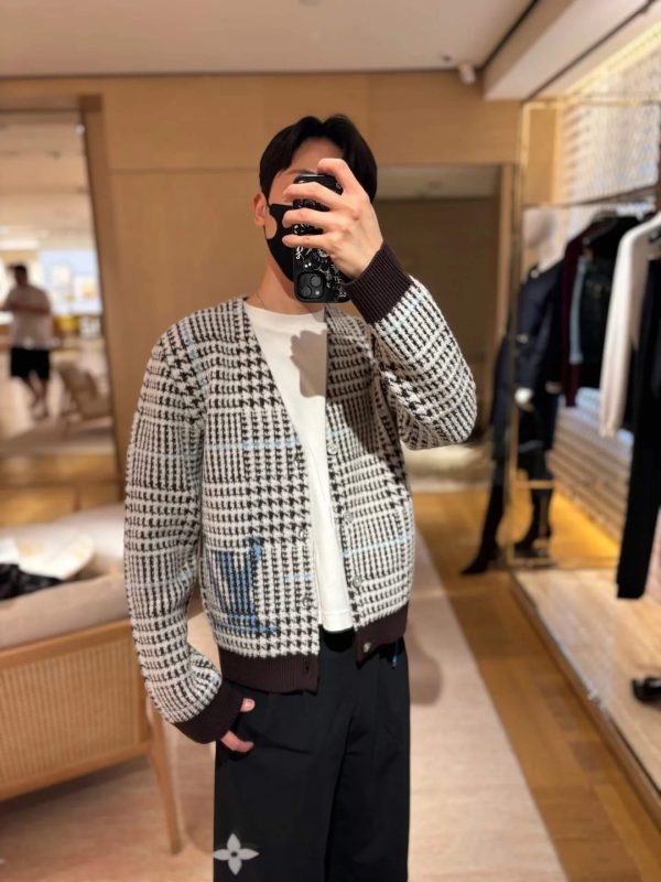 Louis Vuitton Textured Plaid Cardigan- Multicolor (1) Louis Vuitton Textured Plaid Cardigan- Multicolor
