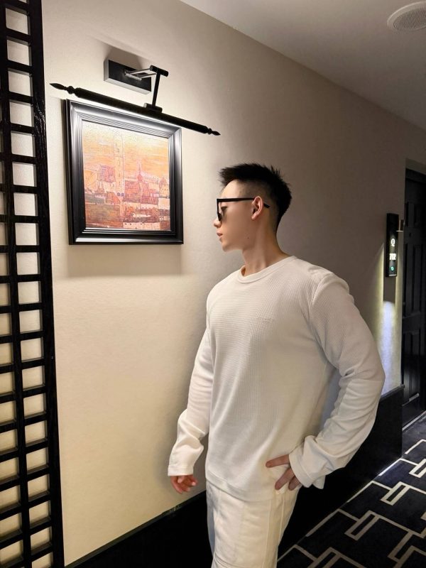 Louis Vuitton Waffle Long-Sleeved Outdoor T-Shirt- White