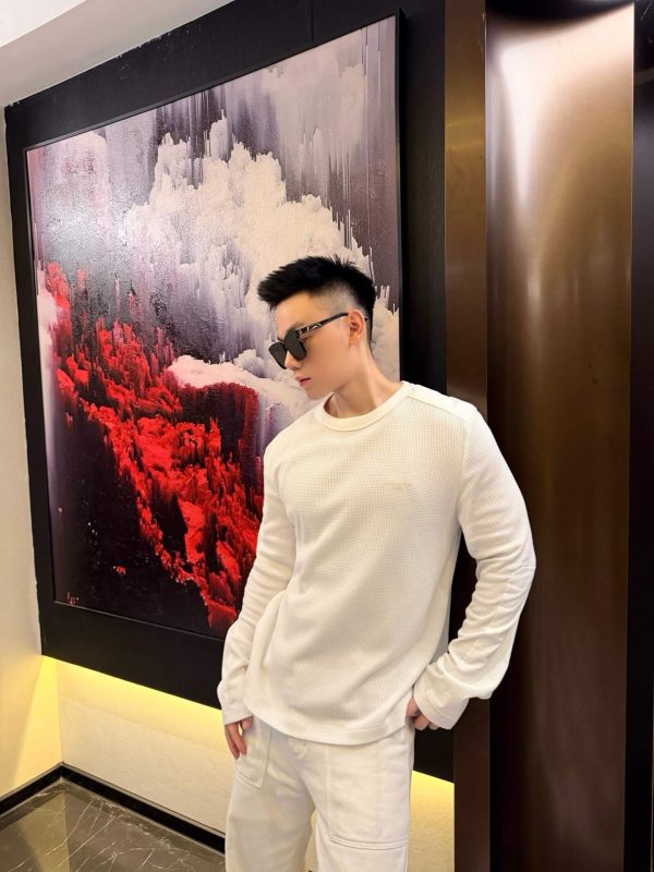 Louis Vuitton Waffle Long-Sleeved Outdoor T-Shirt- White