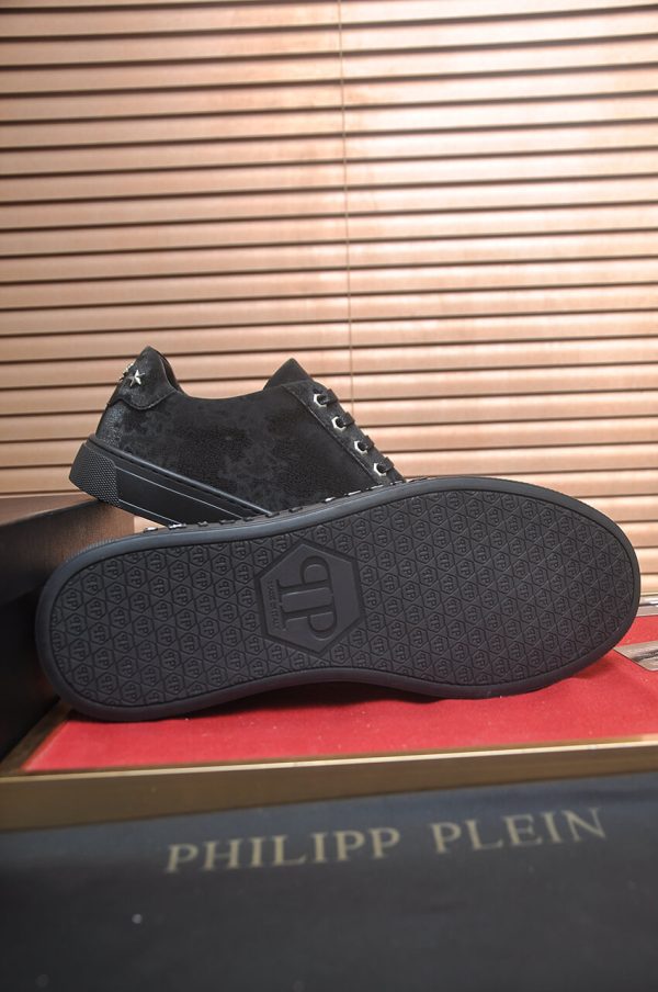 Philipp Plein Cursive Embroidered Suede Low-Top Sneaker – Black