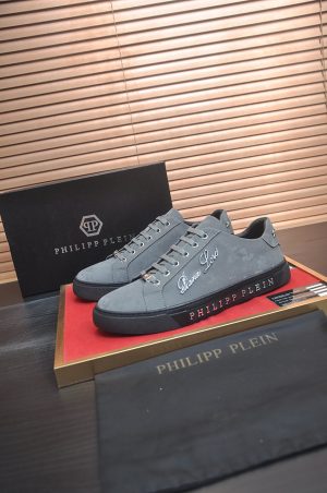 Philipp Plein Cursive Embroidered Suede Low-Top Sneaker – Grey (4) Philipp Plein Cursive Embroidered Suede Low-Top Sneaker – Grey
