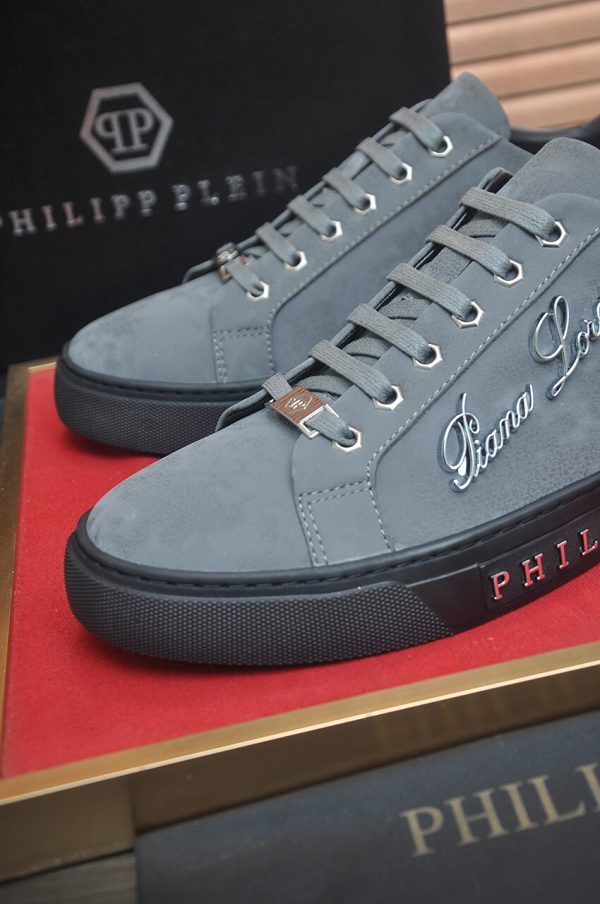 Philipp Plein Cursive Embroidered Suede Low-Top Sneaker – Grey (5) Philipp Plein Cursive Embroidered Suede Low-Top Sneaker – Grey