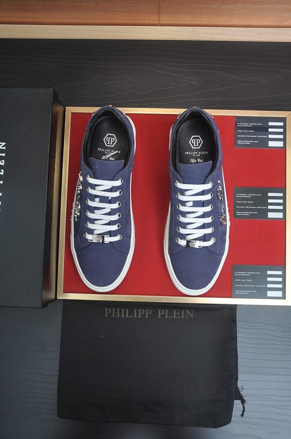 Philipp Plein Cursive Embroidered Suede Low-Top Sneaker – Navy Blue (5) Philipp Plein Cursive Embroidered Suede Low-Top Sneaker – Navy Blue