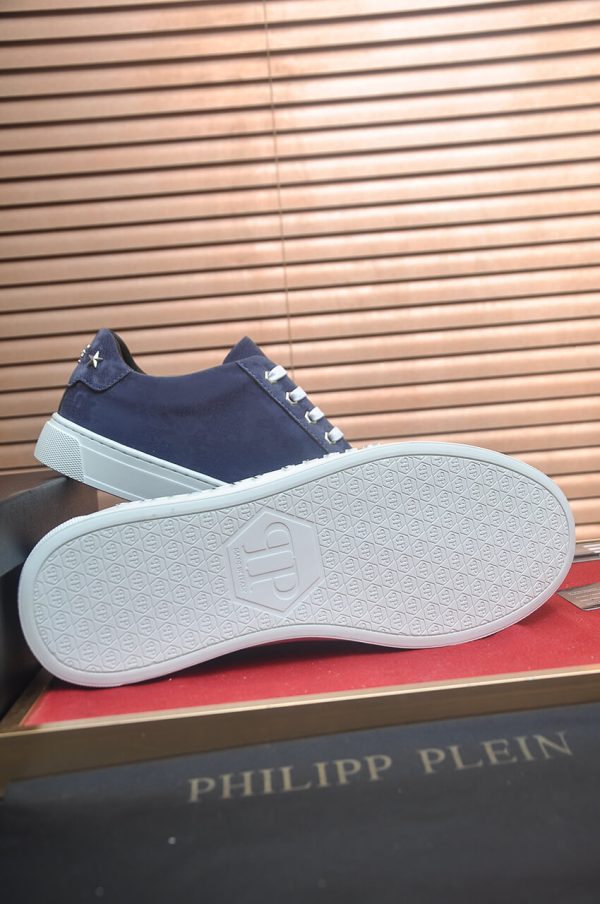 Philipp Plein Cursive Embroidered Suede Low-Top Sneaker – Navy Blue (6) Philipp Plein Cursive Embroidered Suede Low-Top Sneaker – Navy Blue