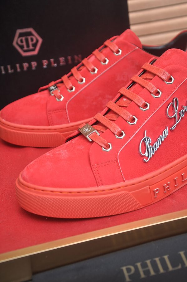 Philipp Plein Cursive Embroidered Suede Low-Top Sneaker – Red (9) Philipp Plein Cursive Embroidered Suede Low-Top Sneaker – Red