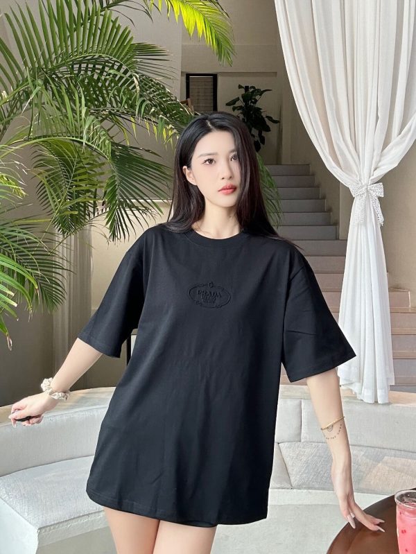 Prada Logo-Embroidered Cotton T-Shirt- Black