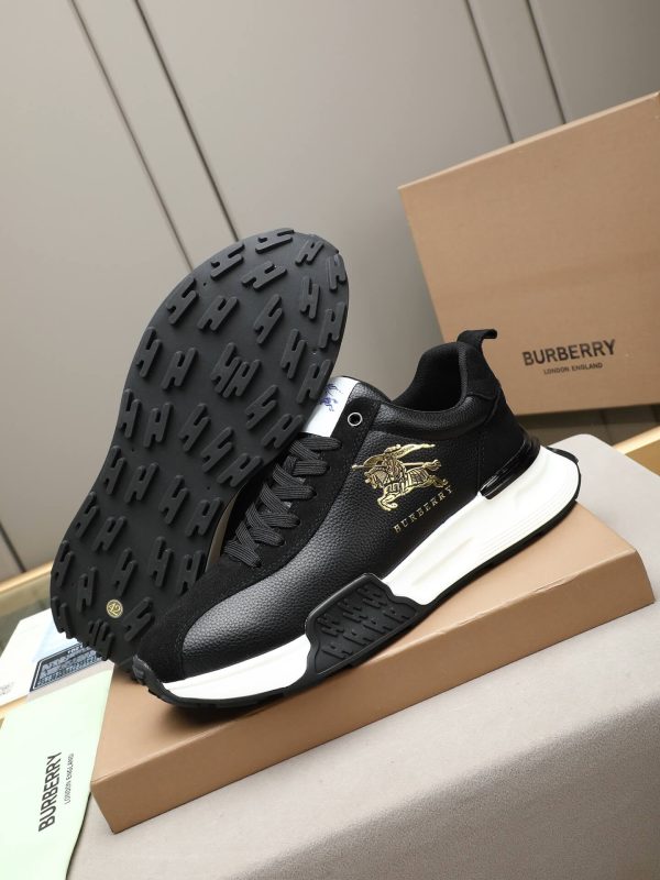 Burberry Equestrian Knight Low-Top Sneaker in Black (5) Burberry Equestrian Knight Low-Top Sneaker in Black