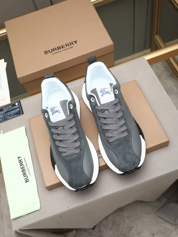 Burberry Equestrian Knight Low-Top Sneaker in Grey