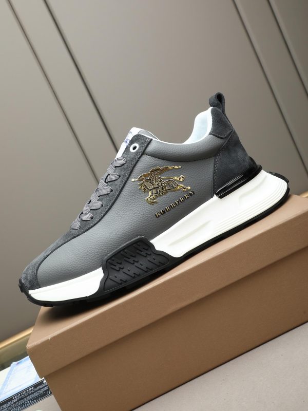 Burberry Equestrian Knight Low-Top Sneaker in Grey