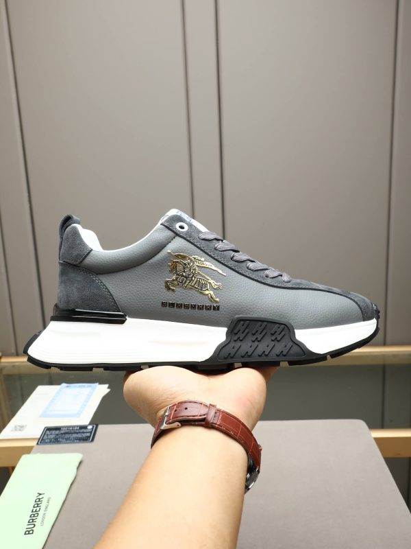 Burberry Equestrian Knight Low-Top Sneaker in Grey