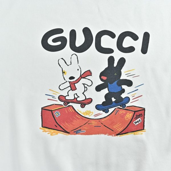 Gucci Lunar New Year Year of the Rabbit Skateboard Print Sweatshirt White