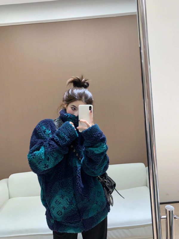 Louis Vuitton Monogram Camo Fleece Blouson GreenNavy (1) Louis Vuitton Monogram Camo Fleece Blouson Green/Navy